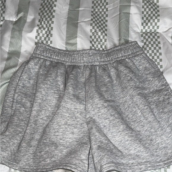 No Boundaries Gray Women's Athletic Shorts - Picture 1 of 1